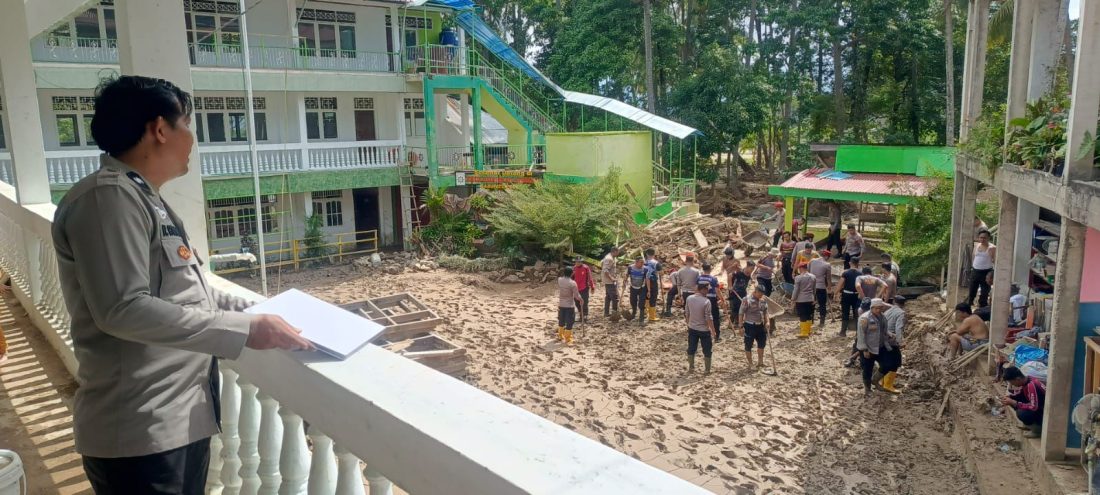 Internet di lokasi terdampak banjir bandang dan longsor di Sumatera Barat, Sumatera Utara, dan Aceh 76 Titik Sinyal diaktifkan