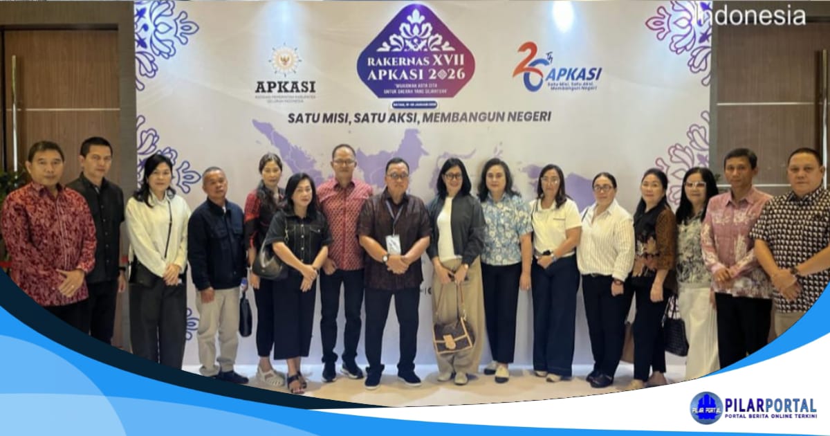 Bupati Minahasa Robby Dondokambey