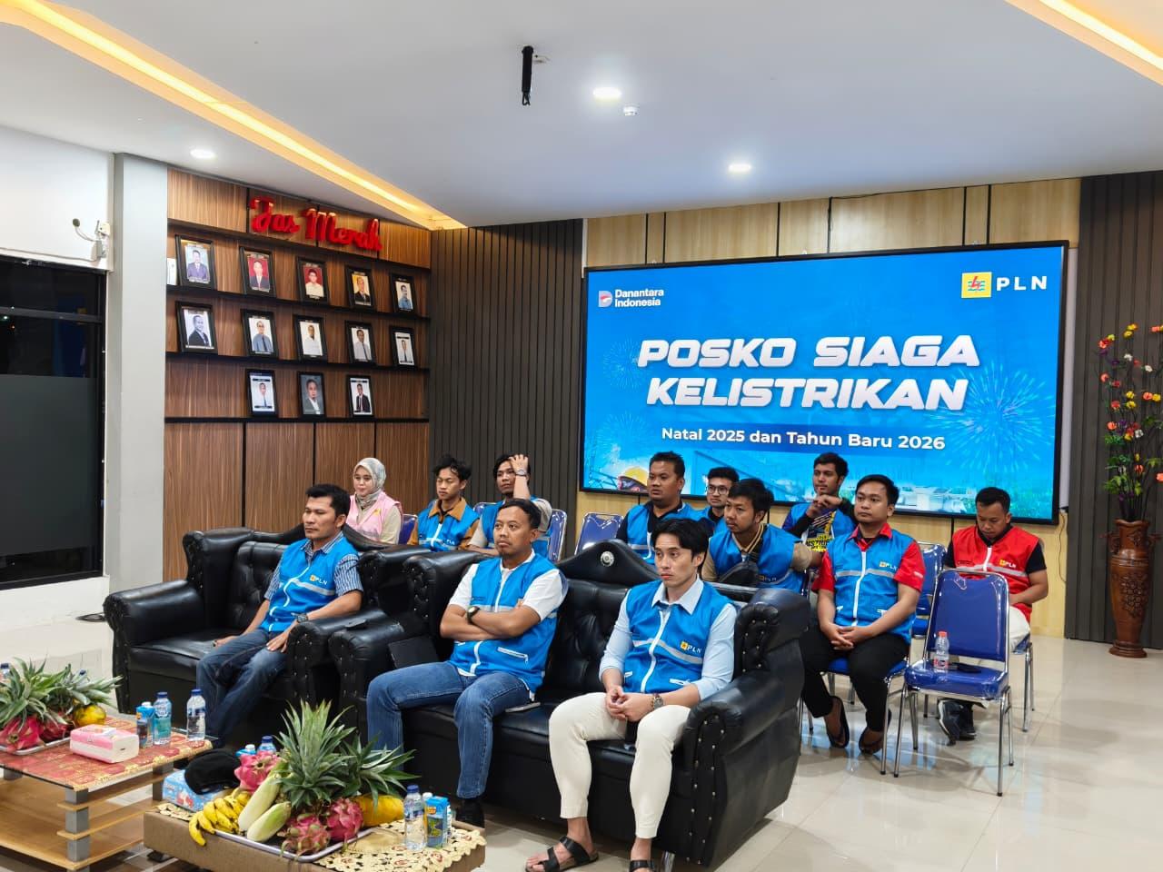 PT PLN (Persero) Unit Induk Distribusi Sulawesi Utara, Sulawesi Tengah, dan Gorontalo (UID Suluttenggo) sukses menjaga keandalan pasokan listrik selama perayaan malam pergantian Tahun Baru 2026.