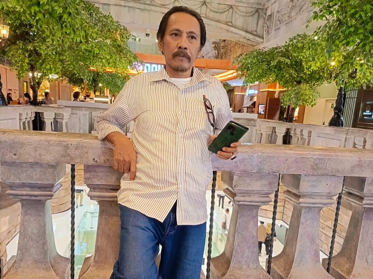 Ketua LSM INAKOR Sulawesi Utara, Rolly Wenas Ketua LSM INAKOR Sulawesi Utara, Rolly Wenas