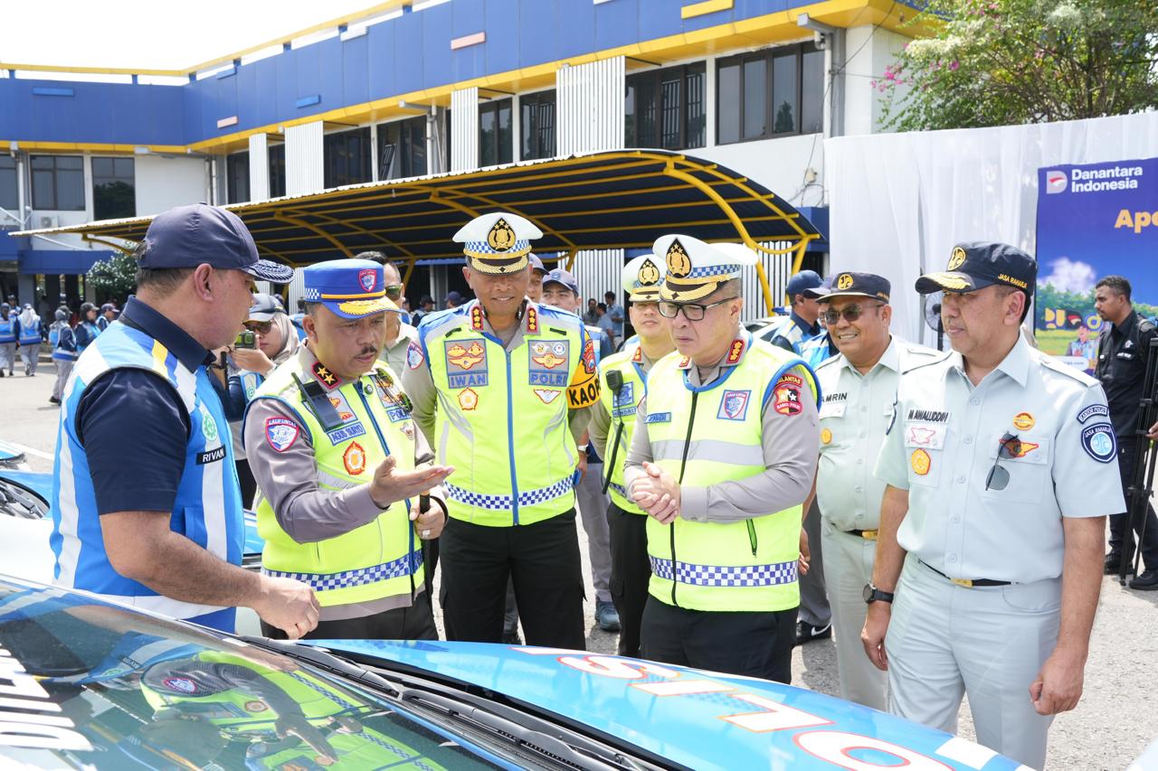 Jasa Raharja memperkuat kesiapan pengamanan arus mudik dan balik Idulfitri 2026 dengan mengikuti Apel Persiapan Pengamanan Lebaran 2026 yang digelar PT Jasa Marga di Traffic Information Center Wilayah Timur, Surabaya, Jawa Timur, Jumat (6/2/2026).