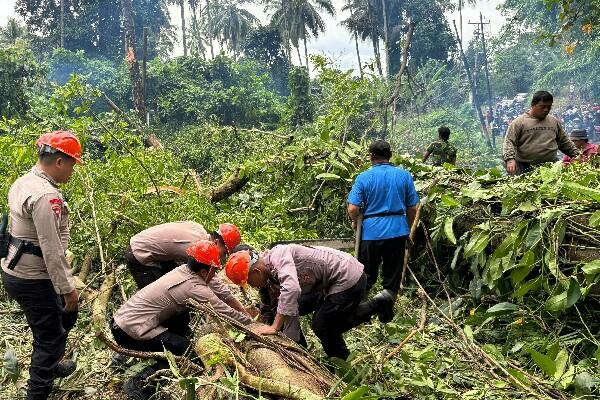 Personel Batalyon C Pelopor Satuan Brimob Polda Sulawesi Utara (Sulut)