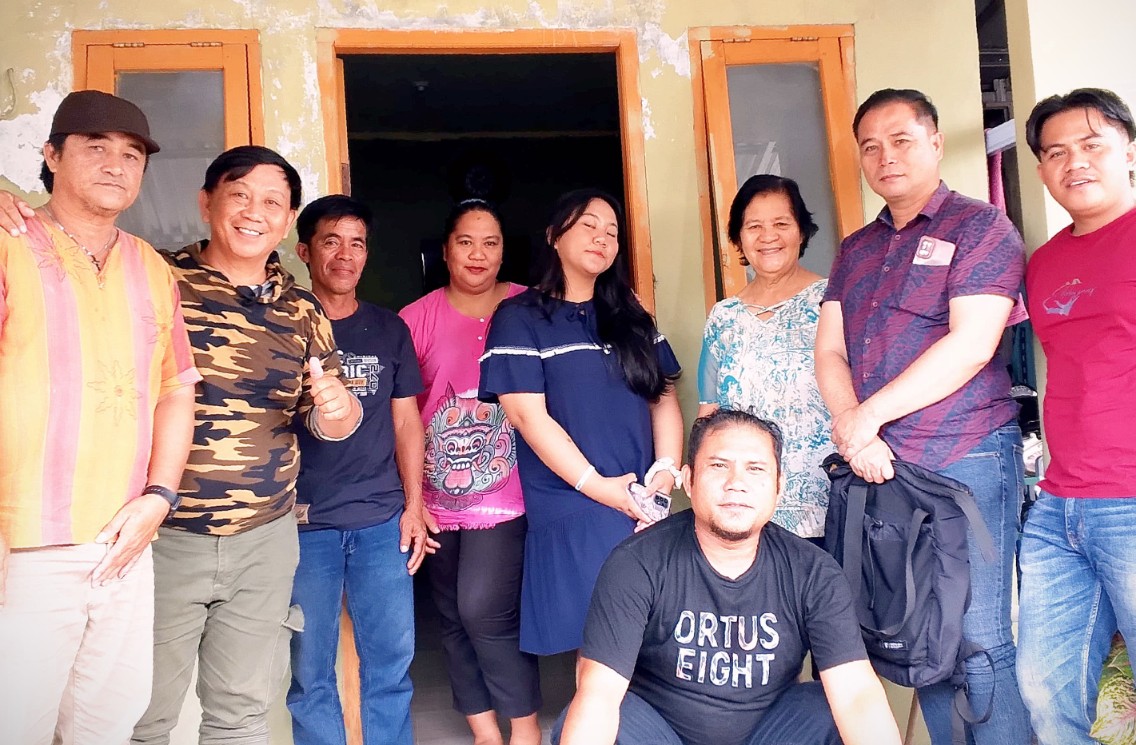 Hangatnya pelukan keluarga terasa begitu nyata dalam kunjungan Keluarga Rambay Kasumba ke Manado, Sulawesi Utara, pada 18 hingga 22 Maret 2026.