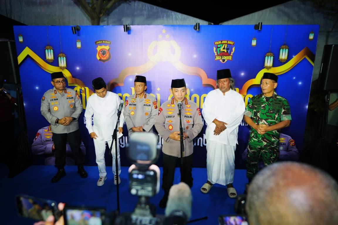 Kapolri Jenderal Polisi Listyo Sigit Prabowo menyampaikan apresiasi kepada Gubernur Jawa Barat Dedi Mulyadi, Kapolda Jawa Barat Irjen Rudi Setiawan, serta Pangdam Siliwangi Mayjen TNI Kosasih atas sinergi dalam menjalankan program pembangunan dan renovasi rumah tidak layak huni (rutilahu) bagi masyarakat di Jawa Barat.