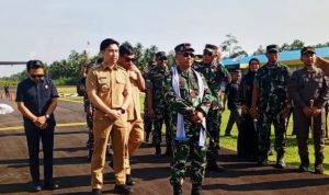 Mayjen TNI Mirza Agus Panglima Komando Daerah Militer (Pangdam) XIII/Merdeka, Mayjen TNI Mirza Agus, melakukan kunjungan kerja ke Kabupaten Kepulauan Sangihe, Selasa (14/4/2026).