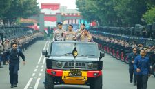 Kapolri Jenderal Polisi Listyo Sigit Prabowo memimpin langsung apel pengarahan sekaligus membuka Rapat Kerja Teknis (Rakernis) Korps Brimob Polri Tahun 2026 yang digelar di Mako Korbrimob Polri, Kelapadua, Cimanggis, Kota Depok, Jawa Barat, Selasa (21/4/2026).