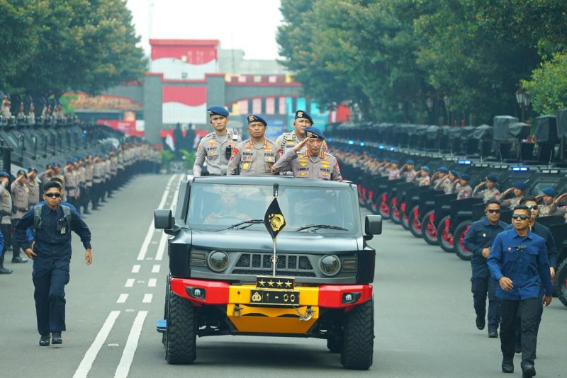 Kapolri Jenderal Polisi Listyo Sigit Prabowo memimpin langsung apel pengarahan sekaligus membuka Rapat Kerja Teknis (Rakernis) Korps Brimob Polri Tahun 2026 yang digelar di Mako Korbrimob Polri, Kelapadua, Cimanggis, Kota Depok, Jawa Barat, Selasa (21/4/2026).