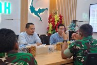 PT PLN (Persero) terus memperkuat perannya dalam mendorong ekonomi kerakyatan dan ketahanan energi nasional melalui kolaborasi lintas sektor.