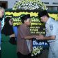 PT Jasa Raharja bergerak cepat menyalurkan santunan kepada ahli waris korban meninggal dunia dalam kecelakaan antara KRL dan kereta api jarak jauh yang terjadi di Bekasi pada Senin, 27 April 2026.