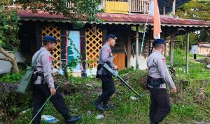 Personel Satuan Brimob (Satbrimob) Polda Sulawesi Utara melaksanakan sterilisasi di lokasi Ibadah Paskah Nasional Gereja-gereja di Sulawesi Utara yang berlangsung di Kawasan Megamas, Manado, Rabu (8/4/2026) pagi.