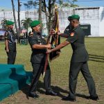 Panglima Kodam XIII/Merdeka, Mirza Agus, memimpin langsung Serah Terima Jabatan (Sertijab) Komandan Batalyon Zeni Tempur (Danyonzipur) 19/Yudha Karya Nyata (YKN) yang digelar di Markas Yonzipur 19/YKN, Maumbi, Kamis (16/4/2026).