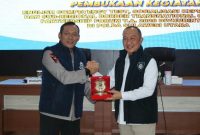 Wakapolda Sulawesi Utara, Brigjen Pol Awi Setiyono, secara resmi membuka rangkaian kegiatan yang digelar oleh Divisi Hubungan Internasional Polri bersama Komisi Kepolisian Nasional di Mapolda Sulut, Rabu (22/4/2026).