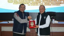 Wakapolda Sulawesi Utara, Brigjen Pol Awi Setiyono, secara resmi membuka rangkaian kegiatan yang digelar oleh Divisi Hubungan Internasional Polri bersama Komisi Kepolisian Nasional di Mapolda Sulut, Rabu (22/4/2026).