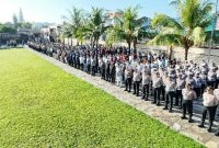Menjelang peringatan Hari Buruh Internasional atau May Day 2026, Polda Sulawesi Utara menggelar apel kesiapan pengamanan di Lapangan Presisi Mapolda Sulut, Kamis (30/4/2026).