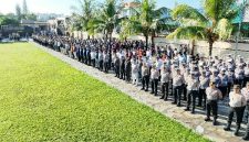 Menjelang peringatan Hari Buruh Internasional atau May Day 2026, Polda Sulawesi Utara menggelar apel kesiapan pengamanan di Lapangan Presisi Mapolda Sulut, Kamis (30/4/2026).