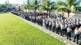 Menjelang peringatan Hari Buruh Internasional atau May Day 2026, Polda Sulawesi Utara menggelar apel kesiapan pengamanan di Lapangan Presisi Mapolda Sulut, Kamis (30/4/2026).