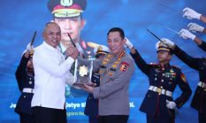 Kapolri Terima Penghargaan BSSN, Tegaskan Ancaman Siber Jadi Tantangan Besar Indonesia