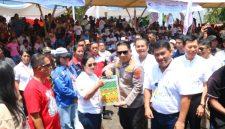 Kawasan Taman Kesatuan Bangsa (TKB) dipenuhi ribuan buruh yang memperingati Hari Buruh Internasional, Senin (4/5/2026).