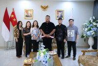 Standius Bara Prima menerima Panitia Pemilihan Remaja Kreatif GPdI Sulawesi Utara Tahun 2026,  di Rudis Gubernur Sulut, Kamis (14/05).(Foto Istimewa)