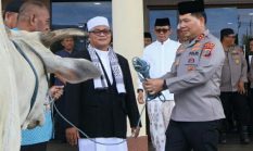 Polda Sulut Salurkan 24 Hewan Kurban pada Iduladha 1447 H