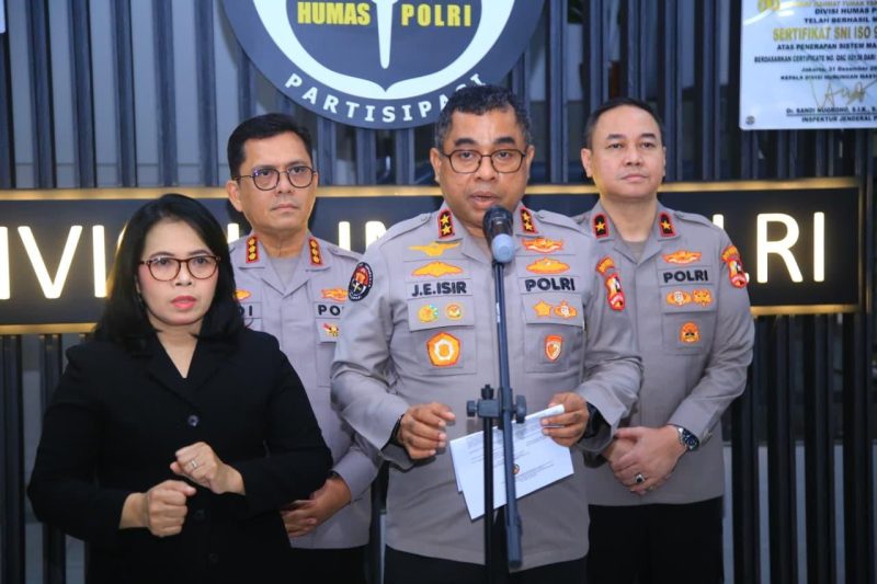 Kepala Divisi Humas Polri, Irjen Pol Johnny Eddizon Isir