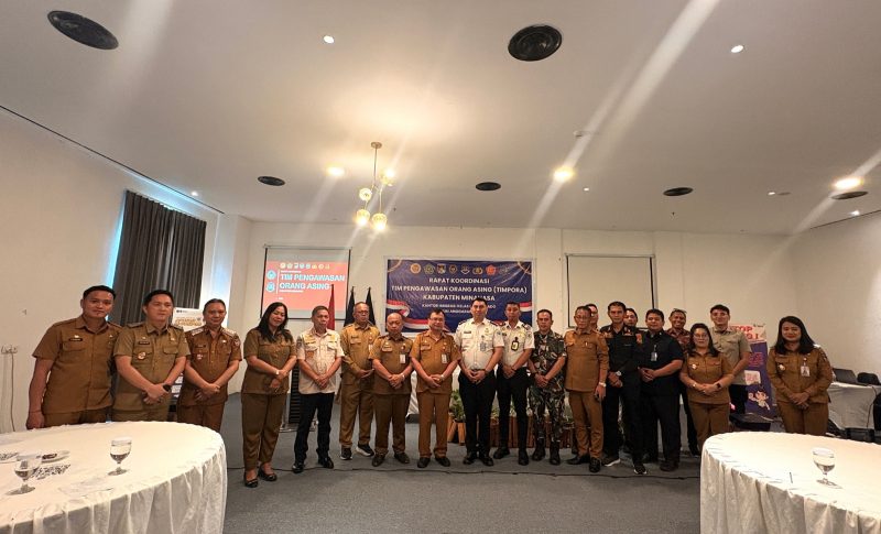 Kantor Imigrasi Kelas I TPI Manado menggelar Rapat Tim Pengawasan Orang Asing (TIMPORA) Kabupaten Minahasa guna memperkuat pengawasan terhadap warga negara asing (WNA), Selasa (5/5/2026).