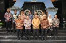 Komisi Kepolisian Nasional resmi menempati gedung baru di kawasan Duren Tiga, Jakarta Selatan.