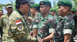 Menteri Pertahanan Republik Indonesia, Jenderal TNI (purn) Sjafrie Sjamsoeddin, melakukan kunjungan kerja ke lokasi pembangunan Batalyon Infanteri Teritorial Pembangunan (Yonif TP) 916/Bara Sakti di Rusunawa Tangkoko, Kelurahan Manembo-nembo Tengah, Kecamatan Matuari, Kamis (7/5/2026).