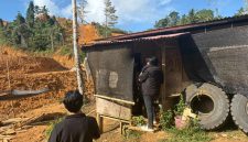 Kantor Imigrasi Kelas II TPI Tahuna bergerak cepat menindaklanjuti pemberitaan terkait dugaan adanya aktivitas warga negara Tiongkok di wilayah pertambangan rakyat Desa Bowone, Kabupaten Kepulauan Sangihe.