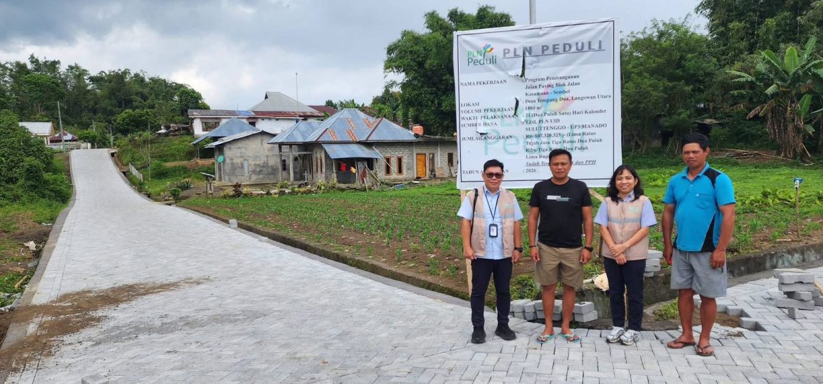 PT PLN (Persero) Unit Induk Distribusi (UID) Sulawesi Utara, Sulawesi Tengah, dan Gorontalo (Suluttenggo) melalui PLN UP3 Manado merealisasikan program Tanggung Jawab Sosial dan Lingkungan (TJSL) dengan membangun infrastruktur jalan paving di Desa Tempang Dua, Kecamatan Langowan Utara, Kabupaten Minahasa.
