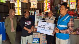 Yayasan Baitul Maal (YBM) PLN UP3 Gorontalo kembali menunjukkan komitmennya dalam mendukung pemberdayaan ekonomi masyarakat melalui penyaluran bantuan modal usaha bagi pelaku Usaha Mikro, Kecil, dan Menengah (UMKM).