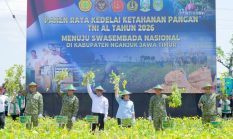 Panen Raya Kedelai di Nganjuk, Kasad Tegaskan Komitmen TNI AD untuk Ketahanan Pangan