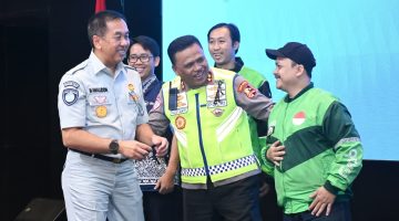 PT Jasa Raharja terus memperkuat sinergi keselamatan berlalu lintas melalui kegiatan “Ngobrol Keselamatan Lalu Lintas bareng Komunitas” bersama Korlantas Polri dan komunitas pengemudi online maupun konvensional.