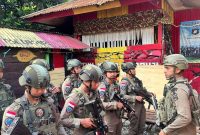 Satgas Operasi Damai Cartenz-2026 melaksanakan patroli jalan kaki di Distrik Muara, Kabupaten Puncak Jaya, Papua Tengah, Selasa (19/5/2026)
