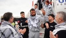 Menteri Luar Negeri (Menlu) RI Sugiono memastikan pemerintah terus mengawal proses pemulangan sembilan Warga Negara Indonesia (WNI) relawan kemanusiaan Gaza yang telah dibebaskan dari penjara Israel.
