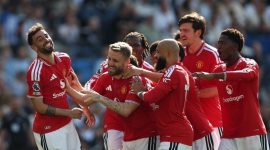 Manchester United menutup kompetisi Premier League musim 2025/2026 dengan kemenangan meyakinkan usai menundukkan Brighton & Hove Albion 3-0 di AMEX Stadium, Minggu (25/5/2026).
