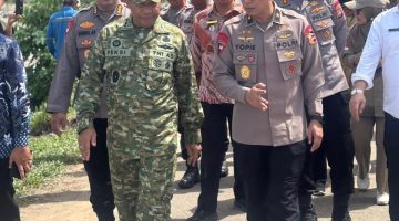 Tim Satgas Percepatan Rehabilitasi dan Rekonstruksi (PRR) Pascabencana Sumatera melakukan monitoring dan peninjauan langsung ke wilayah terdampak bencana di Kabupaten Agam dan Padang Pariaman, Sumatera Barat, pada 21–22 Mei 2026.