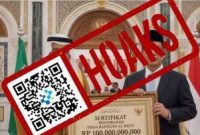 Viral di media sosial Facebook sebuah unggahan foto yang diklaim memperlihatkan Raja Arab Saudi Salman bin Abdulaziz menyerahkan bantuan sebesar Rp100 miliar kepada Menteri Keuangan Purbaya Yudhi Sadewa.