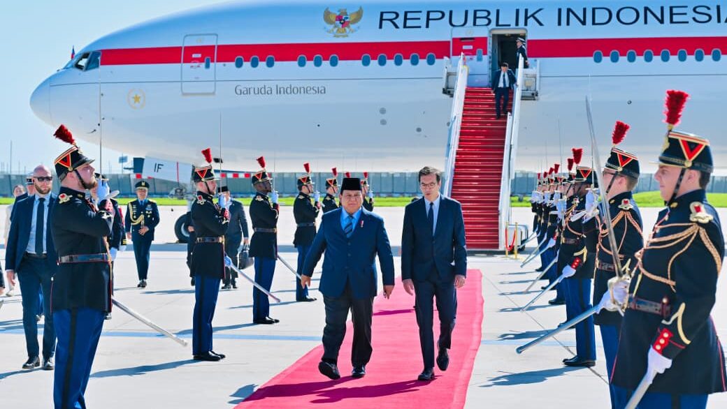 Presiden Republik Indonesia, Prabowo Subianto, tiba di Bandara Orly, Paris, Republik Prancis, pada Selasa, 26 Mei 2026, sekitar pukul 10.00 waktu setempat (WS). Foto: BPMI Setpres/Laily Rachev
