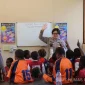 Satgas Operasi Damai Cartenz-2026 terus memperkuat pendekatan humanis melalui program Honai Belajar yang digelar di Polsek Tembagapura, Kabupaten Mimika, Papua Tengah.(Foto Humas Polri)