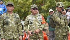 Pangdam XIII/Merdeka Mayjen TNI Mirza Agus menyambut kedatangan Panglima TNI, Agus Subiyanto, di Bandar Udara Djalaluddin, Gorontalo, Rabu (24/6/2026).