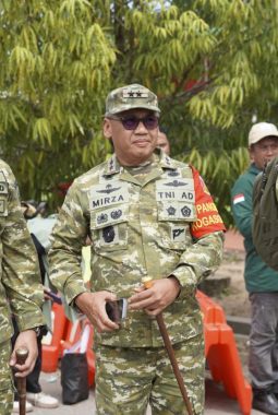 Hadiri PENAS XVII di Gorontalo, Panglima TNI Disambut Pangdam XIII/Mdk