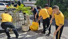 Polda Sulawesi Utara menggelar kegiatan bakti religi di berbagai rumah ibadah di Kota Manado dalam rangka menyambut Hari Bhayangkara ke-80 Tahun 2026.