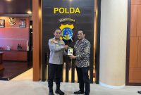 PT PLN terus memperkuat kolaborasi dengan aparat penegak hukum untuk menjaga keandalan pasokan listrik sekaligus mendukung percepatan pembangunan infrastruktur ketenagalistrikan di Sulawesi Tengah.