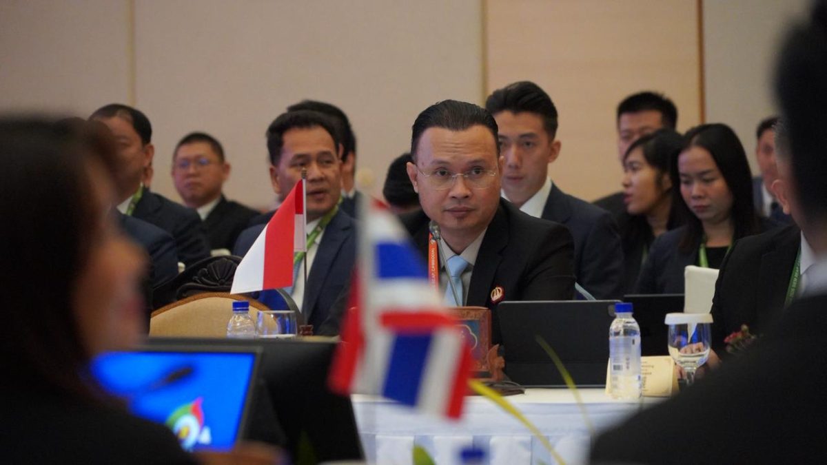Dirjen Imigrasi Indonesia, Hendarsam Marantoko, memaparkan strategi nasional keimigrasian Indonesia dalam forum The 29th ASEAN Directors-General of Immigration Departments and Heads of Consular Affairs Divisions of the Ministries of Foreign Affairs (DGICM) yang berlangsung di Siem Reap, Kamboja, pada 23–25 Juni 2026