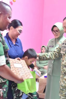 Kodam XIII/Mdk Pererat Kebersamaan Melalui Anjangsana HUT ke-68