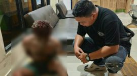 Aparat kepolisian berhasil mengamankan seorang pria yang membawa dua bilah pisau di kawasan Manado Town Square (Mantos), Senin (15/6/2026).