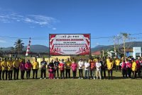 Hari Bhayangkara ke-80 Tahun 2026, Polres Bolaang Mongondow Utara (Bolmut) menggelar olahraga bersama yang melibatkan unsur Forum Koordinasi Pimpinan Daerah (Forkopimda), instansi vertikal, serta berbagai elemen masyarakat di Lapangan Apel Sanika Satyawada Polres Bolmong Utara, Jumat (19/6/2026).