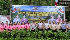 Polres Tomohon memperingati Hari Bhayangkara ke-80 dengan menggelar aksi pelestarian lingkungan melalui kegiatan kerja bakti dan penanaman pohon di kawasan Gunung Mahawu, Kelurahan Rurukan, Kecamatan Tomohon Timur, Selasa (23/6/2026).