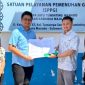 Komitmen memberikan perlindungan kesehatan bagi tenaga relawan ditunjukkan Satuan Pelayanan Pemenuhan Gizi (SPPG) Sindulang Satu, Kecamatan Tuminting, Kota Manado.